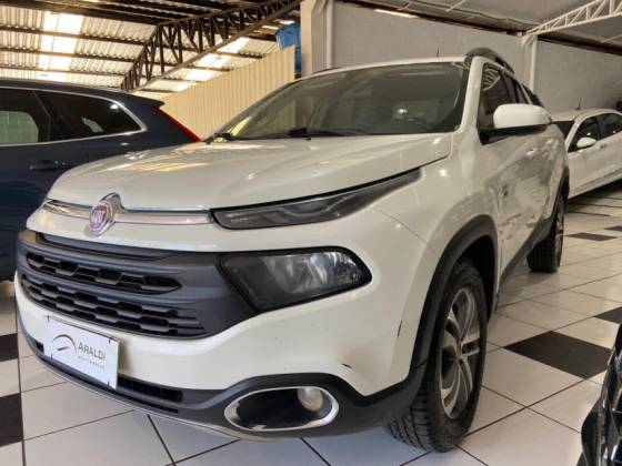FIAT TORO 2.0 16V TURBO DIESEL VOLCANO 4WD AT9 FIAT TORO 2.0 16V TURBO DIESEL VOLCANO 4WD AT9